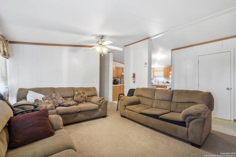298 Sh-239 Kenedy TX 78119