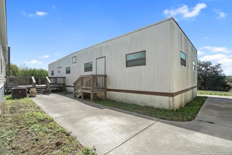 298 Sh-239 Kenedy TX 78119