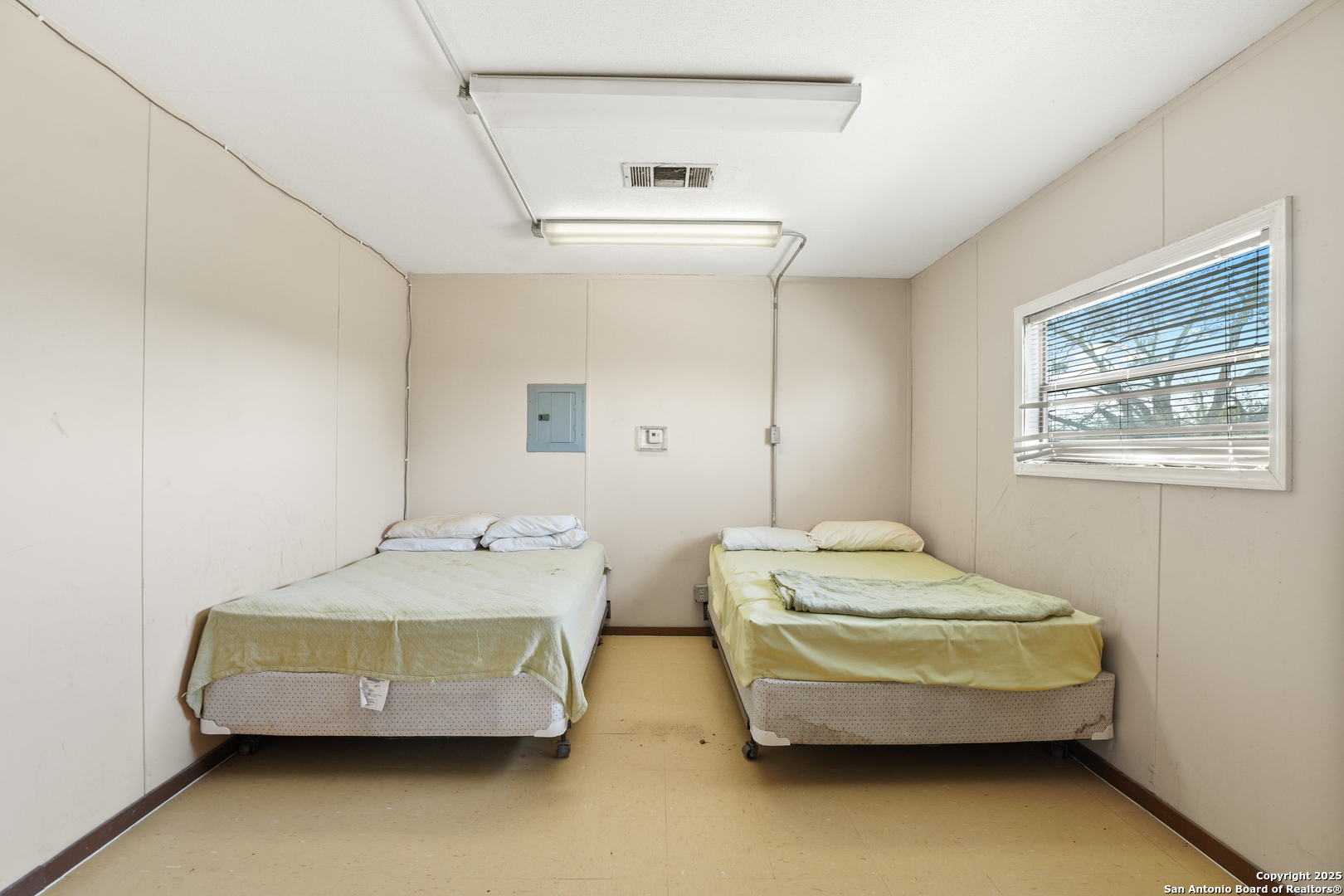 298 Sh-239 Kenedy TX 78119