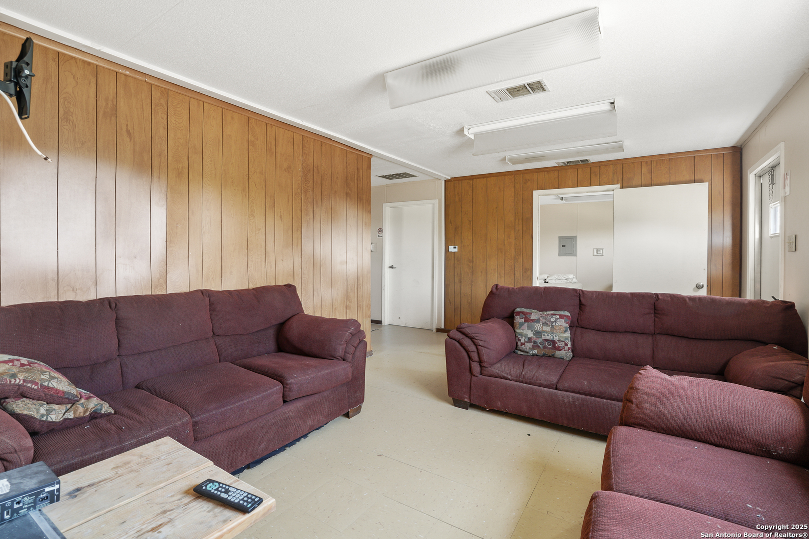 298 Sh-239 Kenedy TX 78119