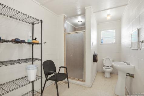 298 Sh-239 Kenedy TX 78119