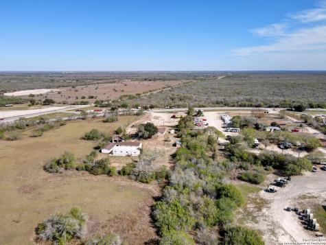 298 Sh-239 Kenedy TX 78119
