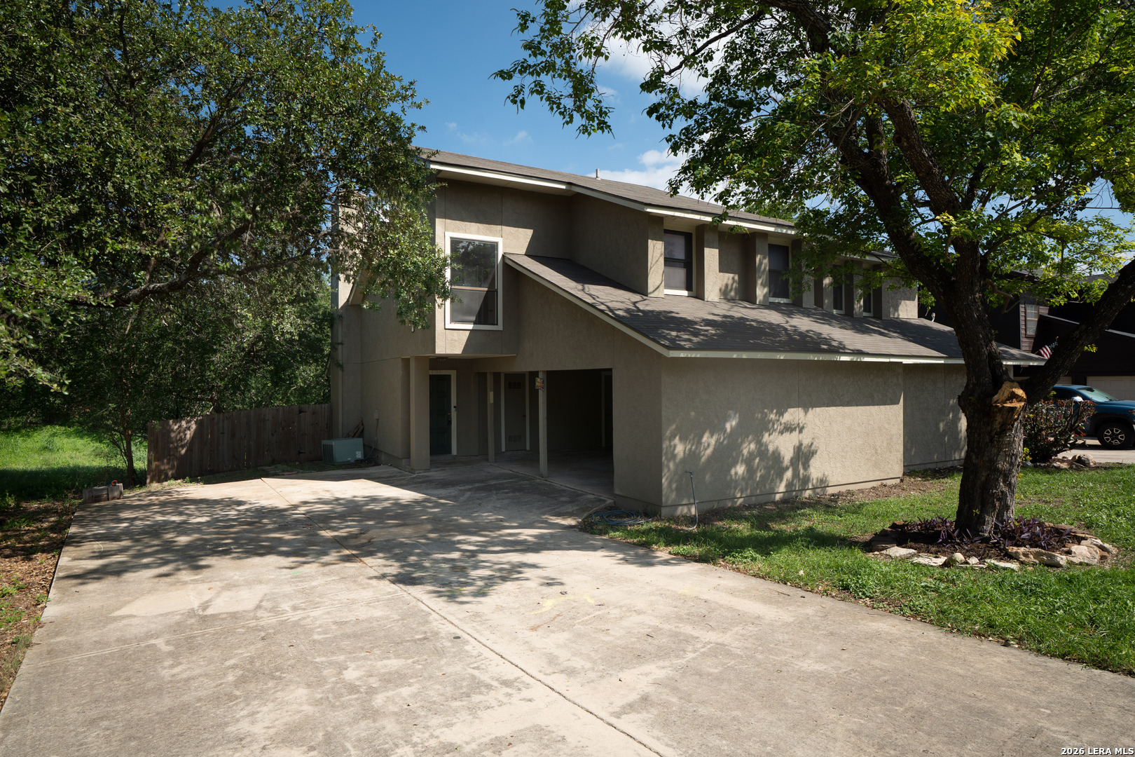 12150/12152 Vista Nogal Street San Antonio TX 78213