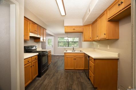 12150/12152 Vista Nogal Street San Antonio TX 78213