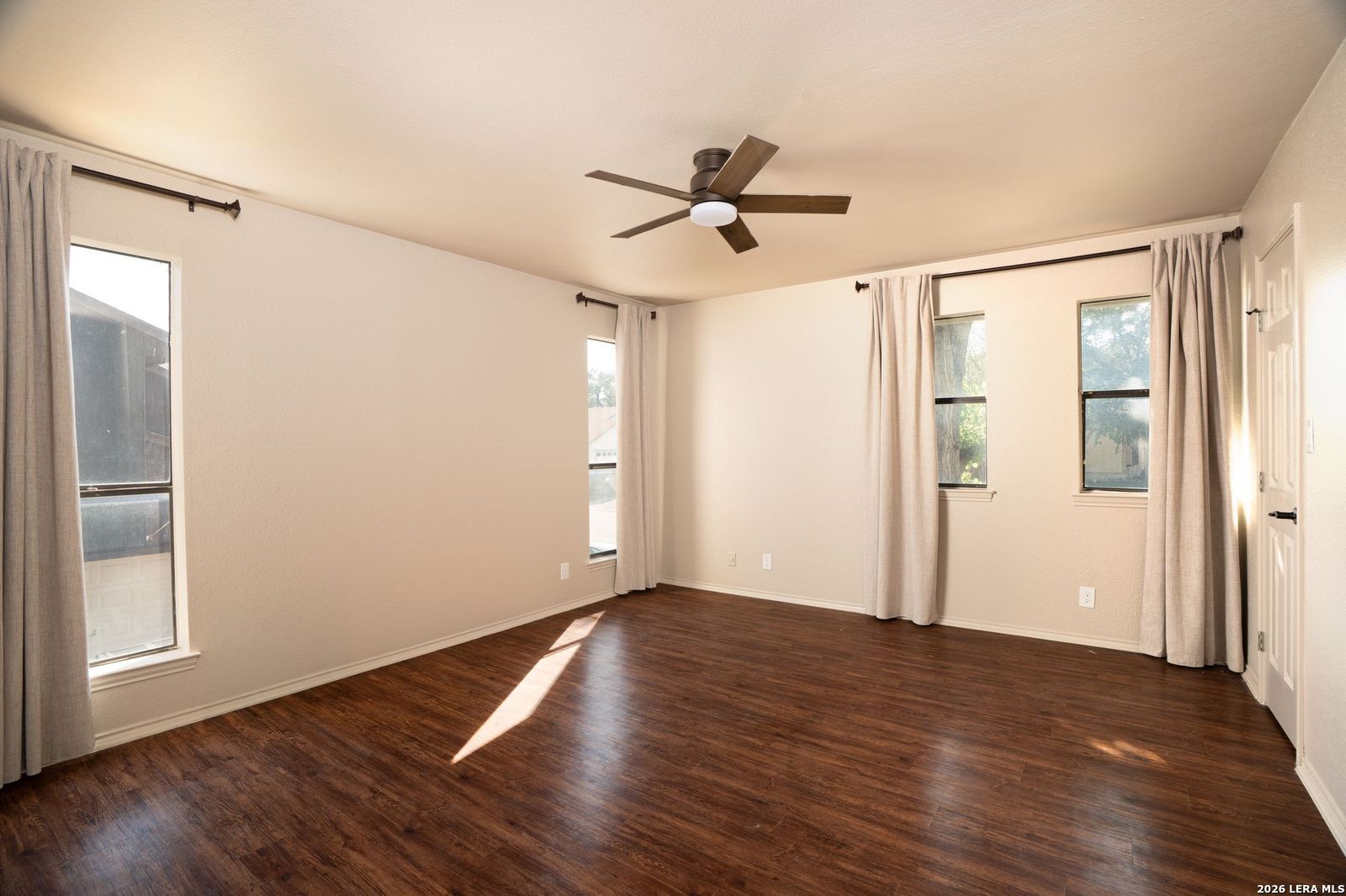 12150/12152 Vista Nogal Street San Antonio TX 78213