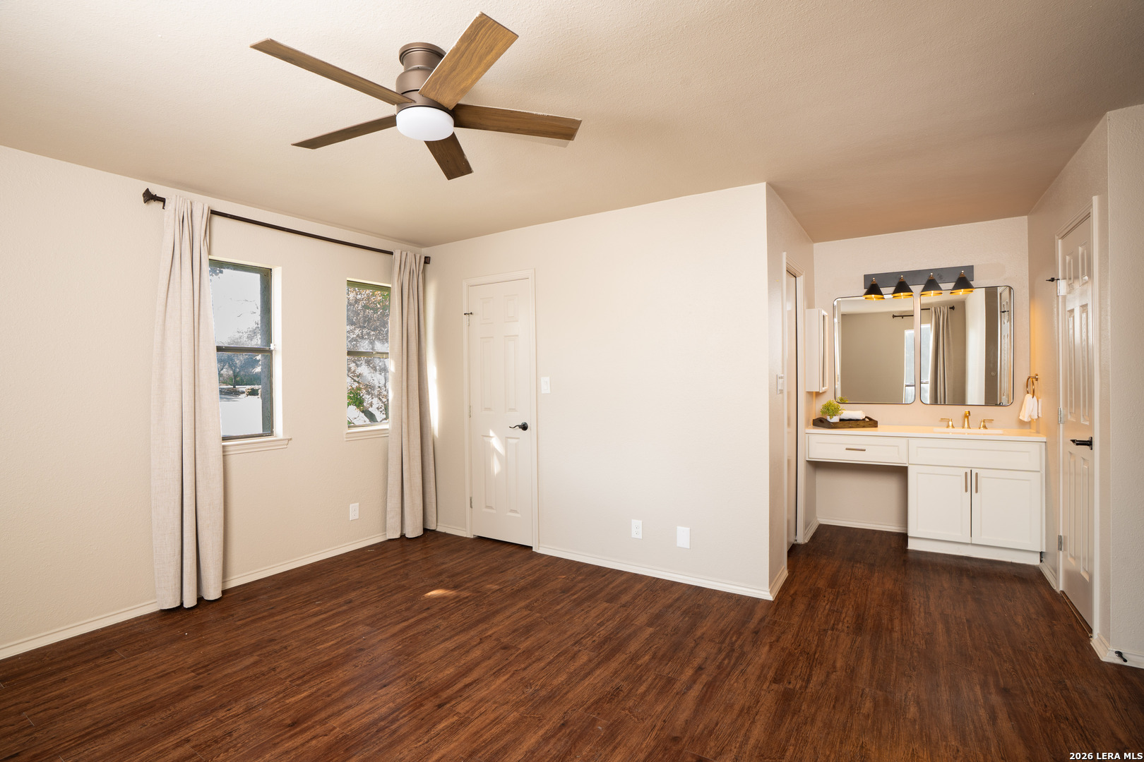 12150/12152 Vista Nogal Street San Antonio TX 78213