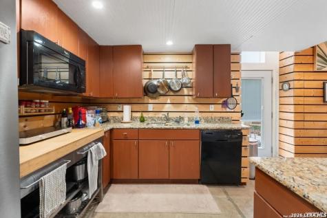 2323 Buena Vista Street San Antonio TX 78207