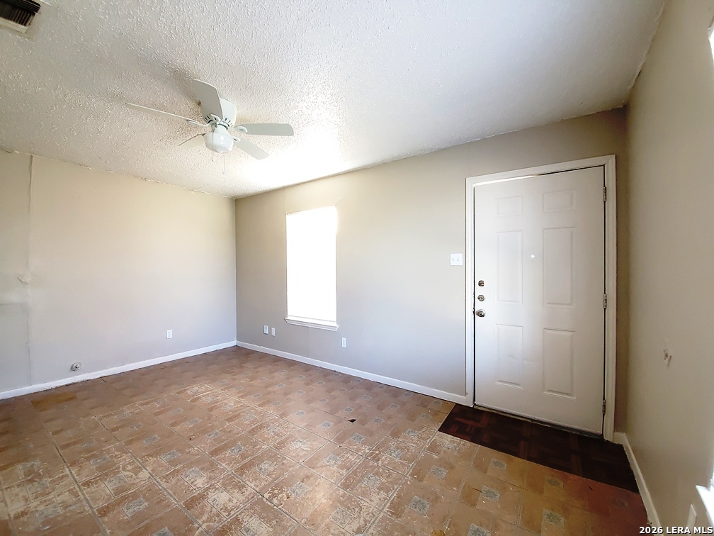 918 Hampton Street San Antonio TX 78220