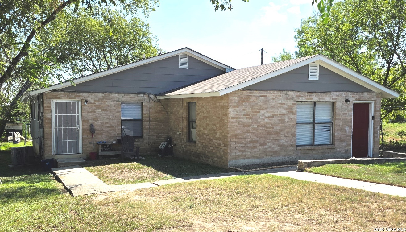 918 Hampton Street San Antonio TX 78220