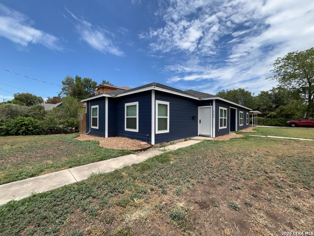 1703 W Mulberry Avenue San Antonio TX 78201