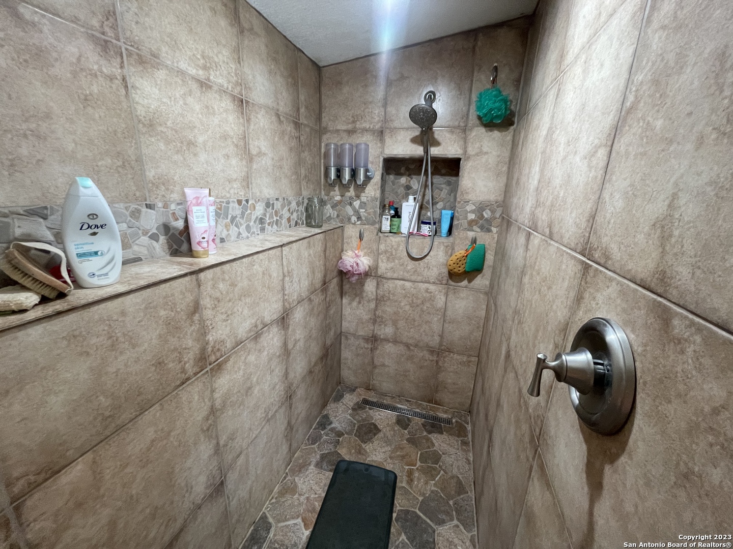 792 Alamo Beach Road Pipe Creek TX 78063