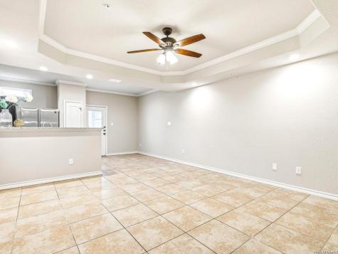 14111 Fratelli Road San Antonio TX 78233