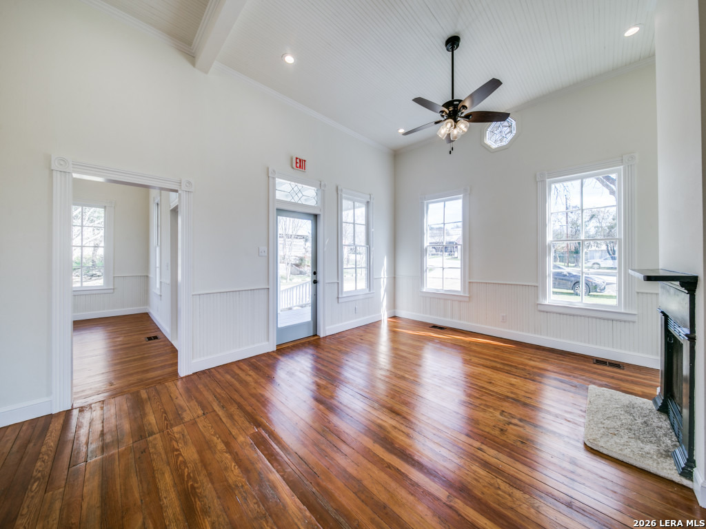824 High Street Comfort TX 78013