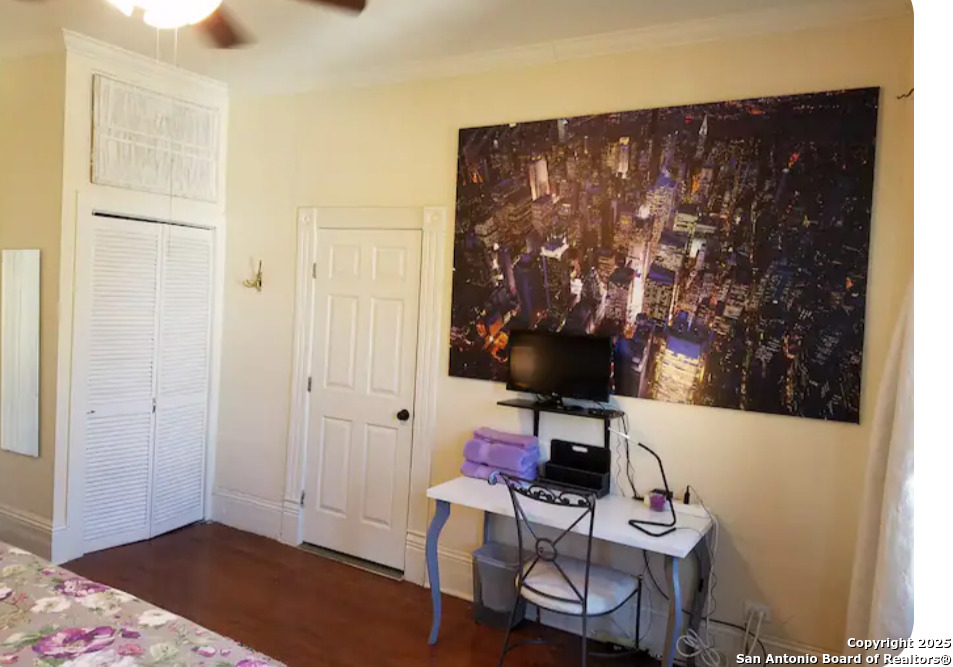 1901 Interstate 35 San Antonio TX 78208