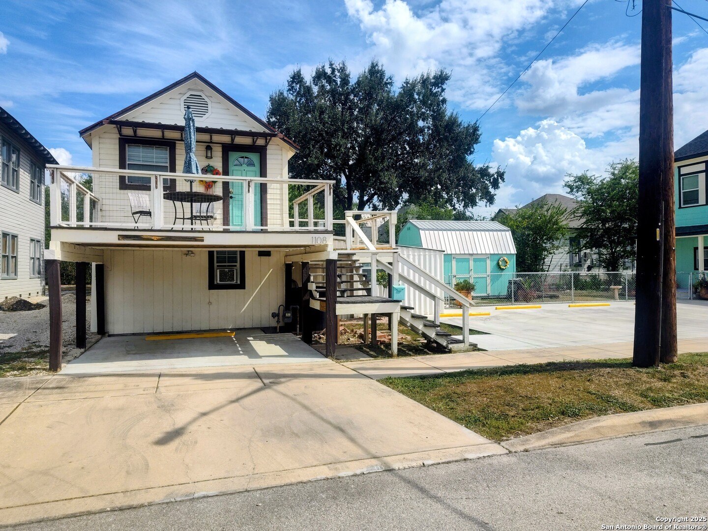 1901 Interstate 35 San Antonio TX 78208