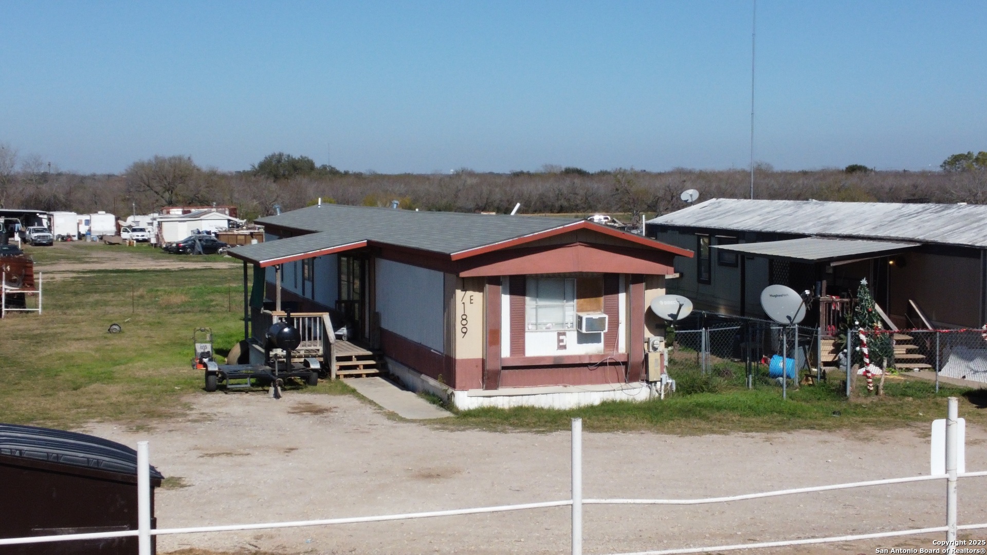 17189 Benton City Road Von Ormy TX 78073