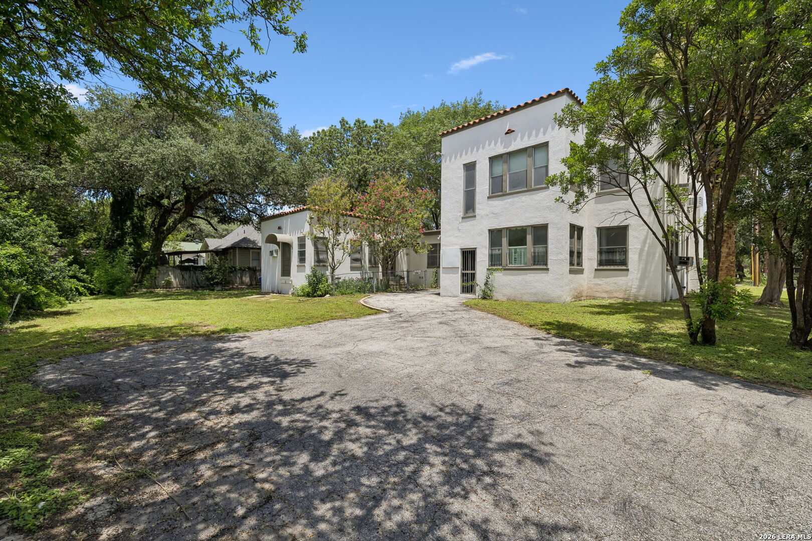 326 E Mistletoe Avenue San Antonio TX 78212