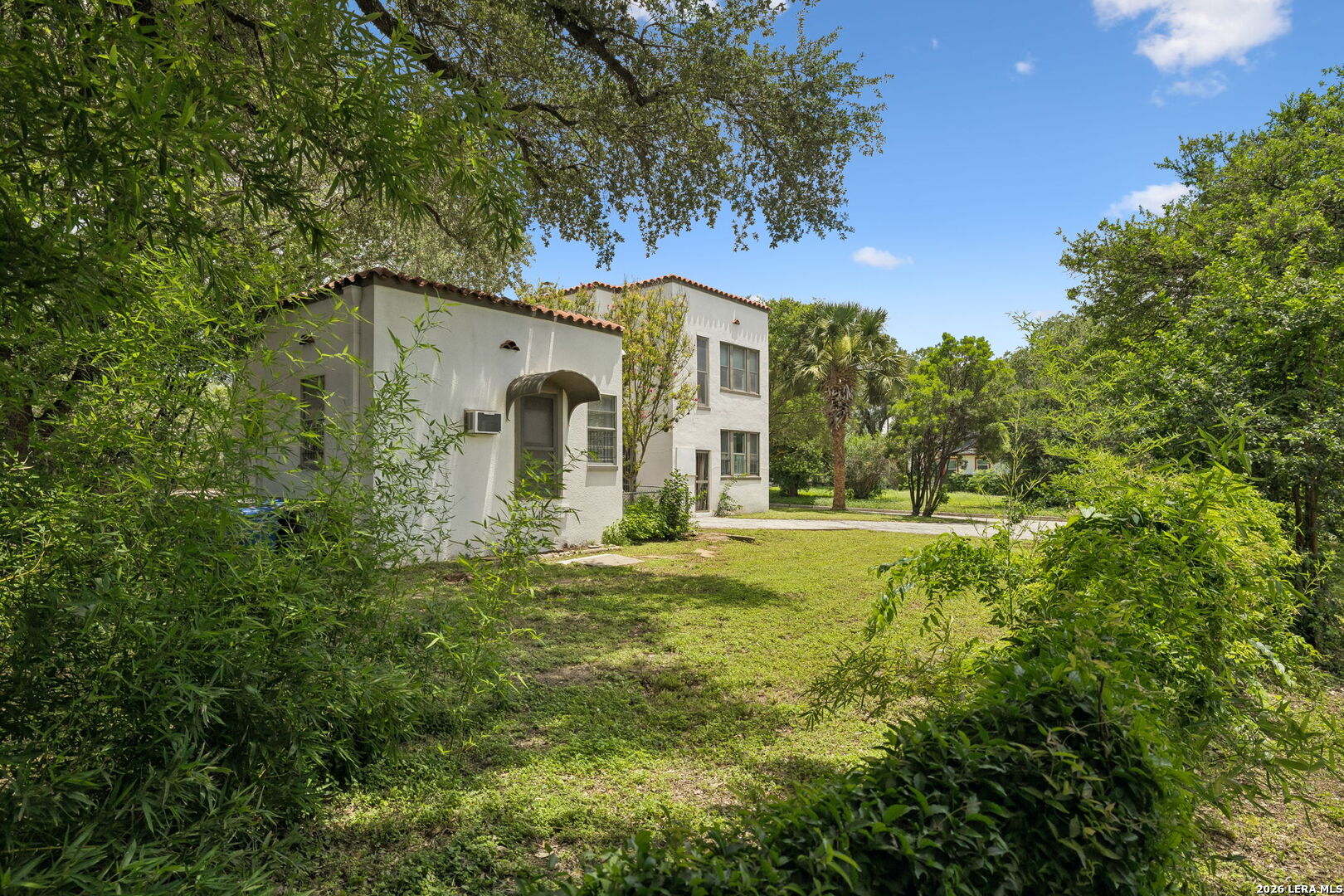 326 E Mistletoe Avenue San Antonio TX 78212
