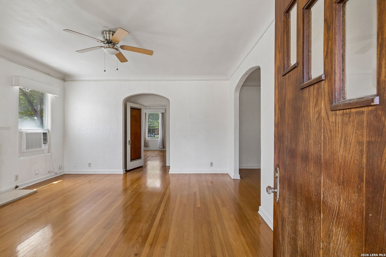 326 E Mistletoe Avenue San Antonio TX 78212