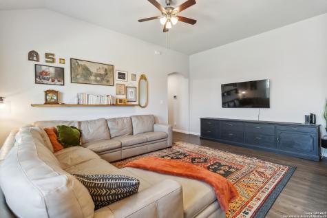 3417-3419 Lindsay Lane Seguin TX 78155