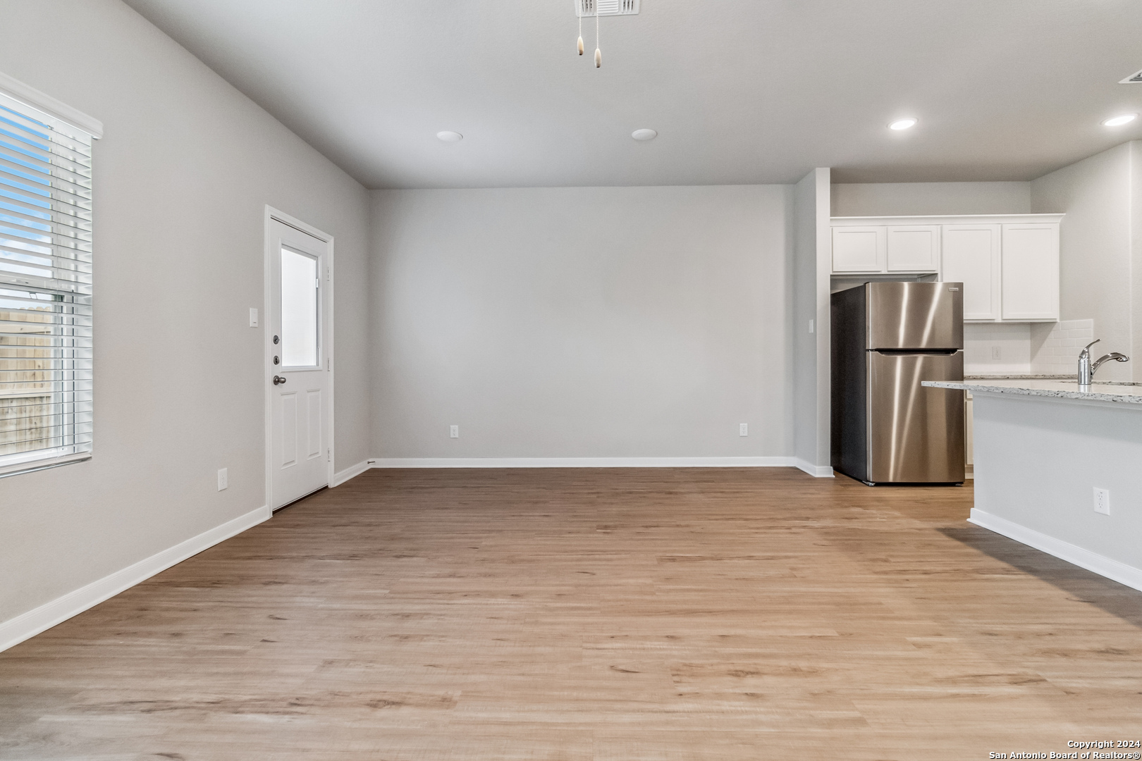 3944 Abbott Pass St Hedwig TX 78152