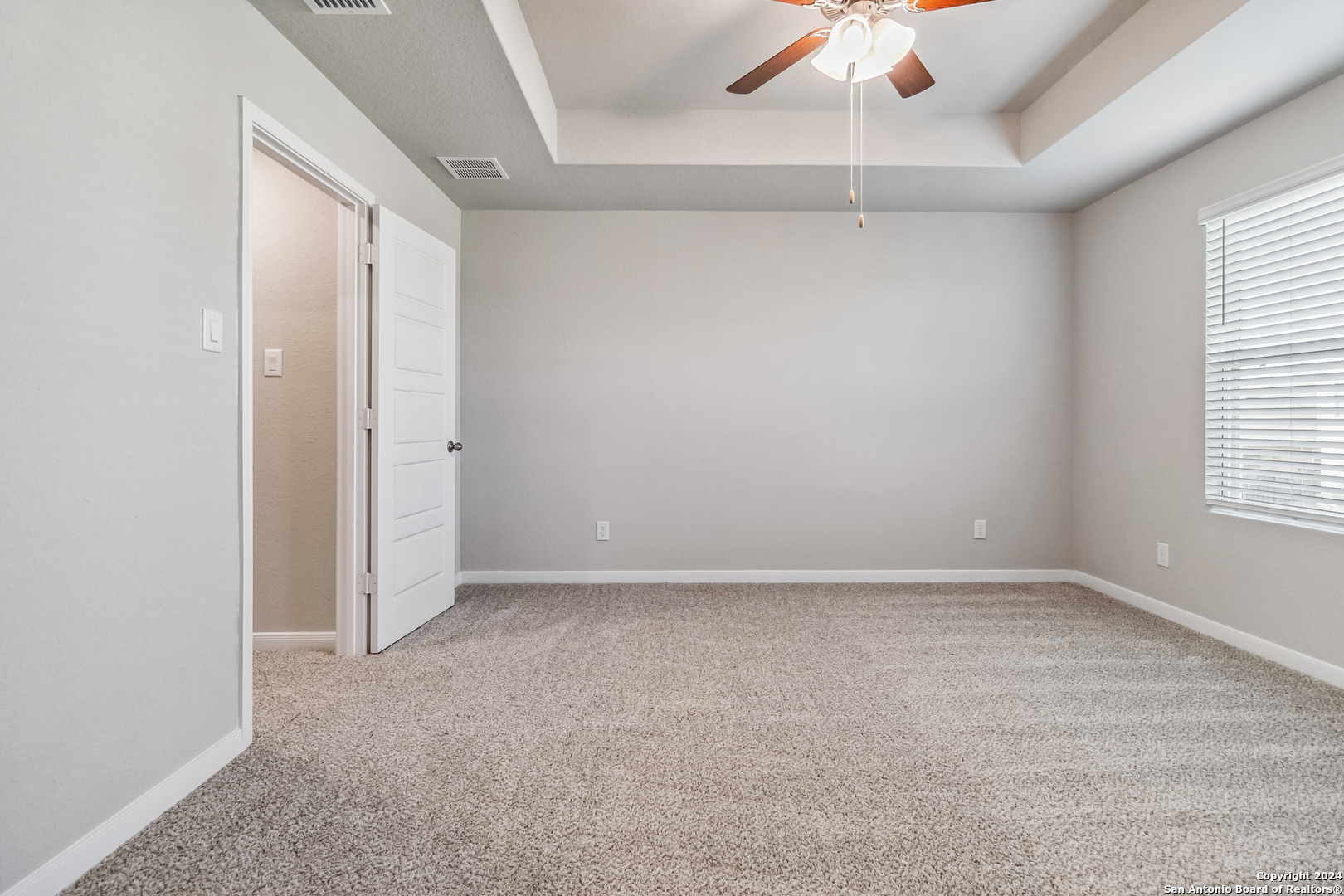 3944 Abbott Pass St Hedwig TX 78152