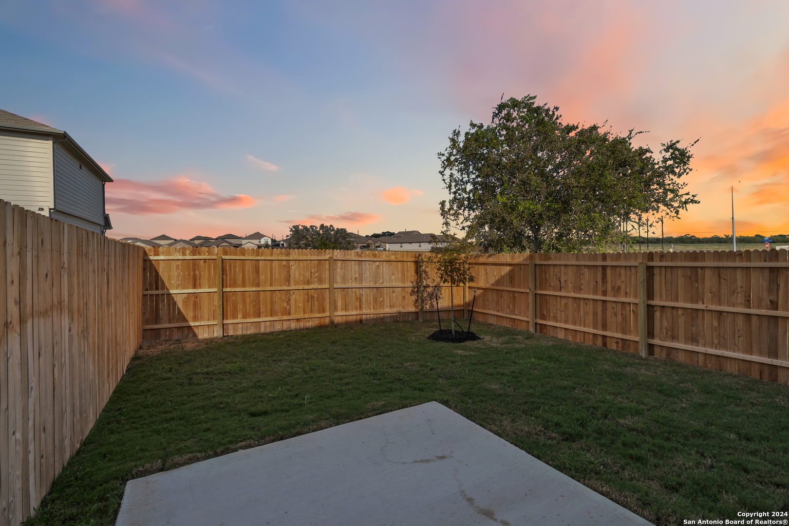 3944 Abbott Pass St Hedwig TX 78152