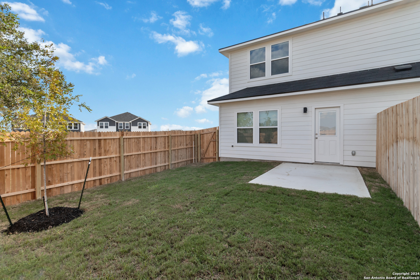 3944 Abbott Pass St Hedwig TX 78152