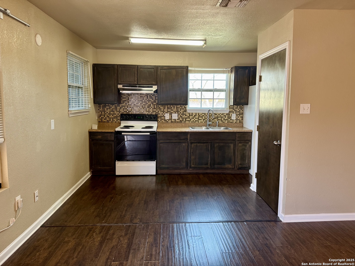 401 Dora Street San Antonio TX 78212