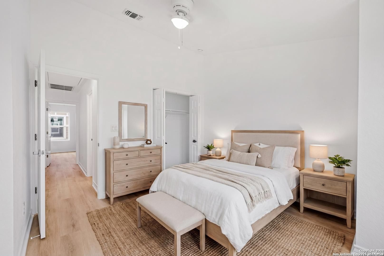 1510 S Walters #101, 102 San Antonio TX 78210