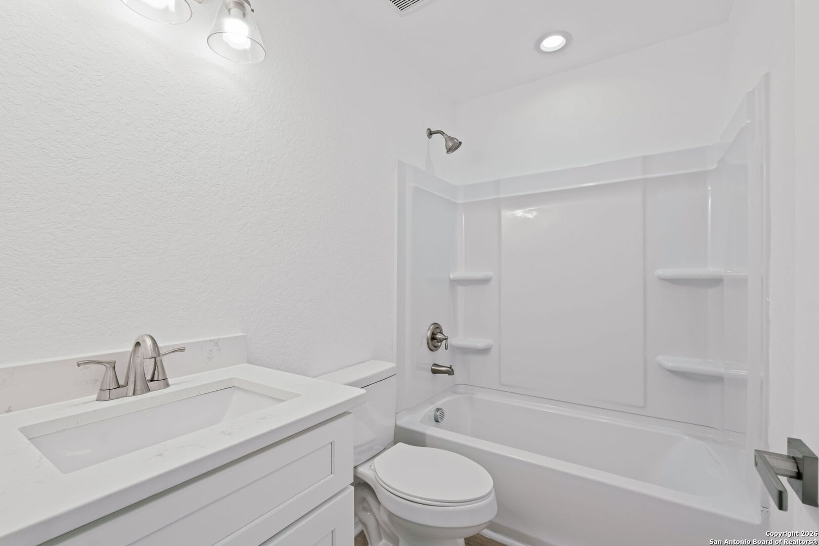 1510 S Walters #101, 102 San Antonio TX 78210