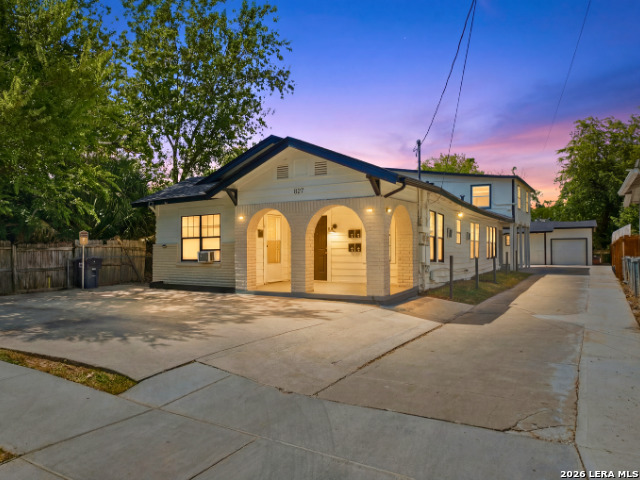 827 W Rosewood Avenue San Antonio TX 78212