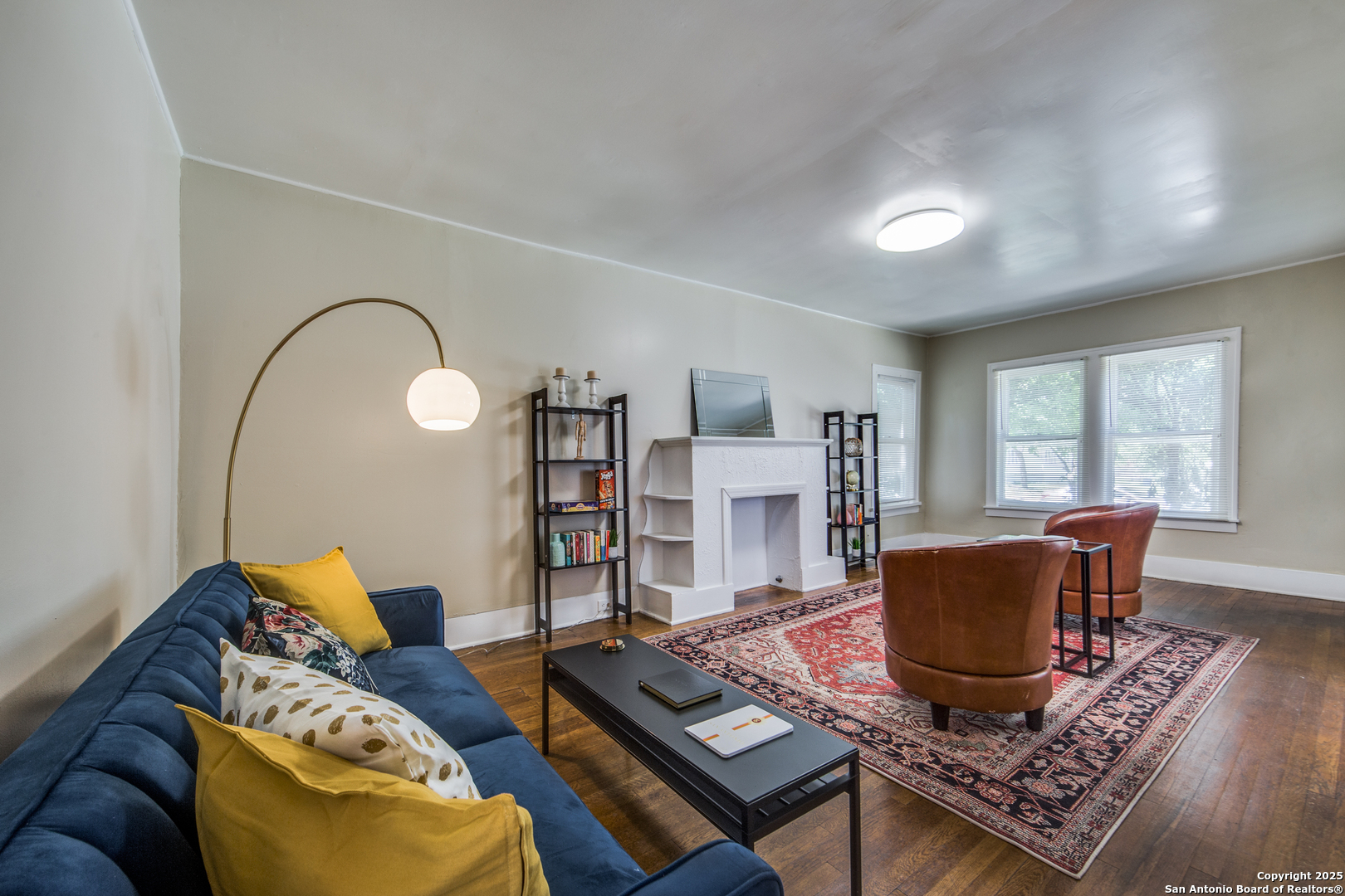 508 E Dewey Place San Antonio TX 78212