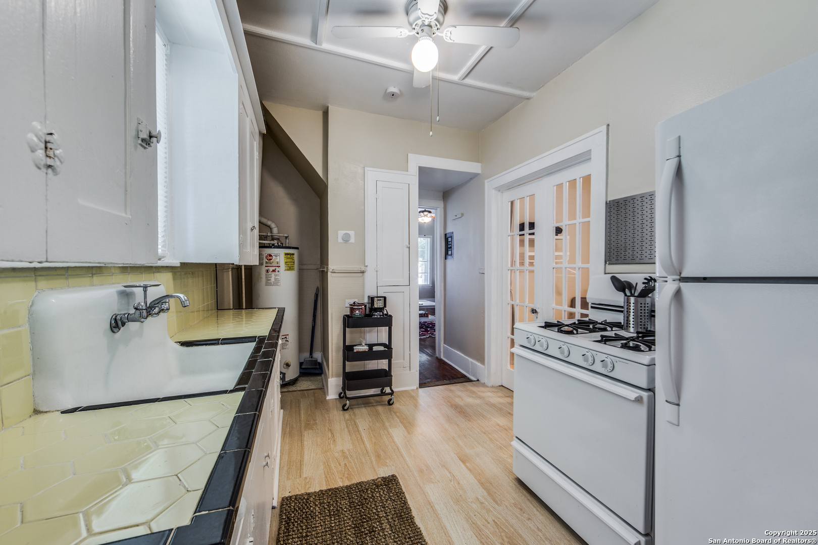 508 E Dewey Place San Antonio TX 78212