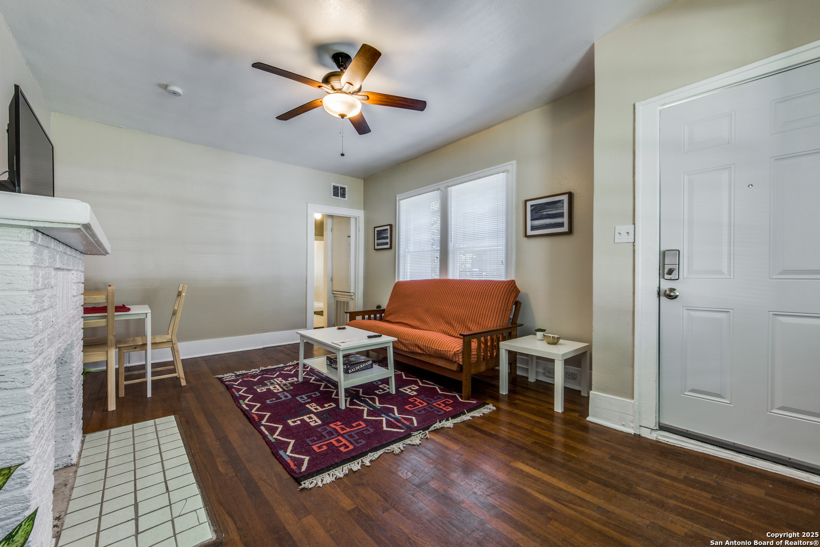 508 E Dewey Place San Antonio TX 78212