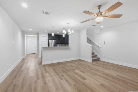728 Abigail Alley San Antonio TX 78253