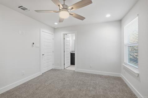 728 Abigail Alley San Antonio TX 78253