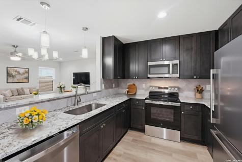 728 Abigail Alley San Antonio TX 78253