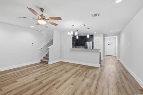 728 Abigail Alley San Antonio TX 78253