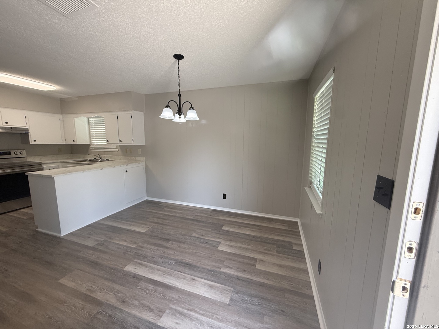 1402 N Adams Street Fredericksburg TX 78624