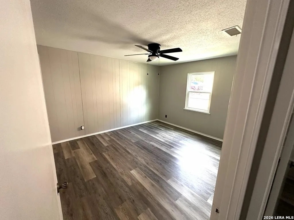 1402 N Adams Street Fredericksburg TX 78624