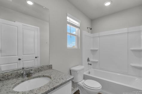 8911 N Fm 1560 305-306 San Antonio TX 78254