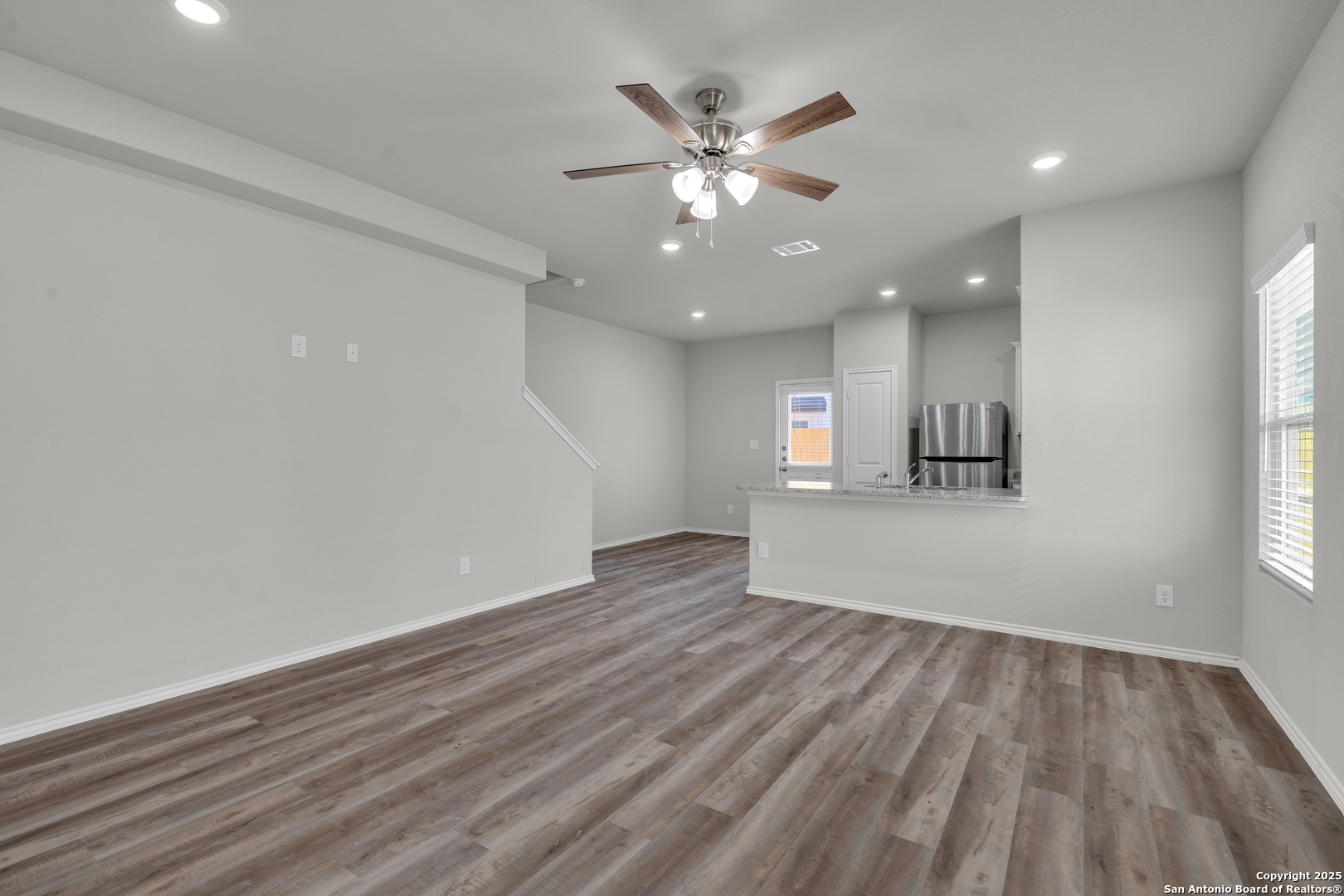 8911 N Fm 1560 305-306 San Antonio TX 78254