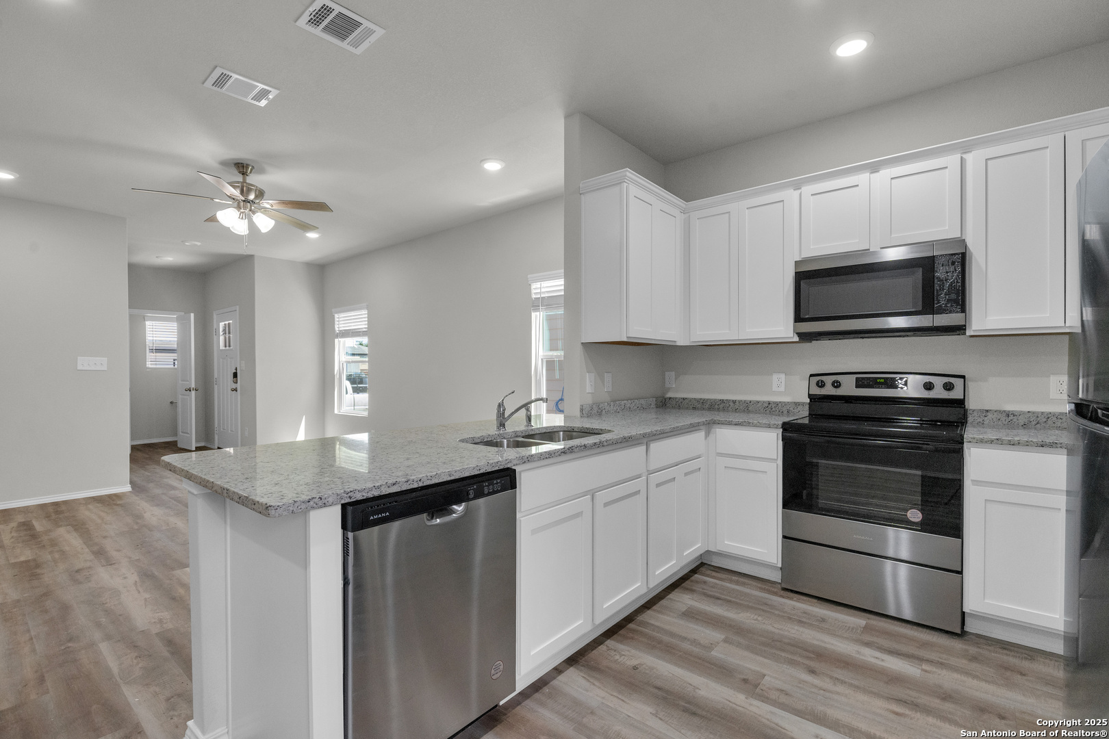 8911 N Fm 1560 305-306 San Antonio TX 78254