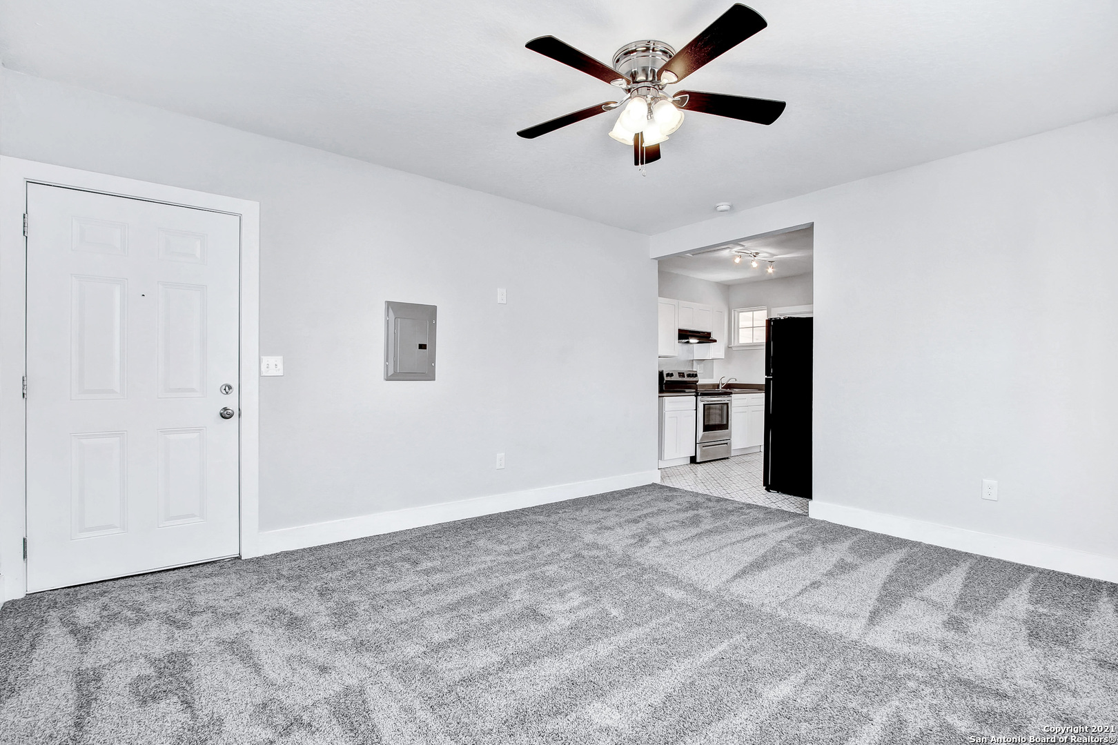 1020 W French Place San Antonio TX 78212