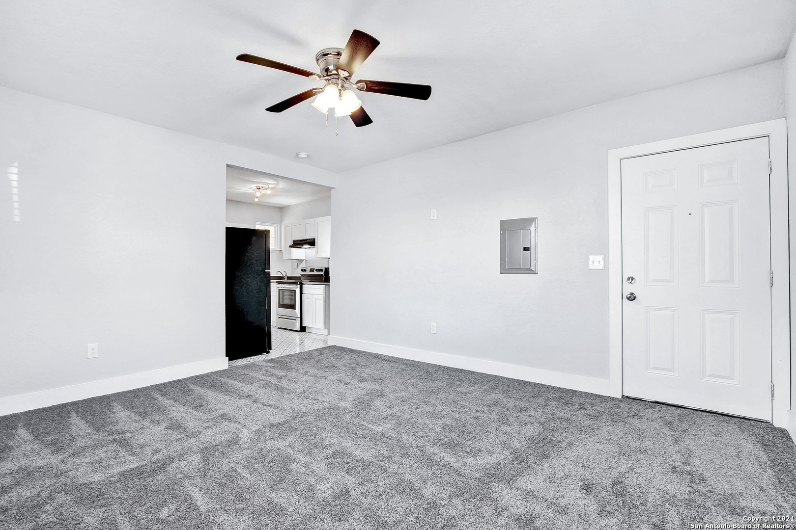1020 W French Place San Antonio TX 78212