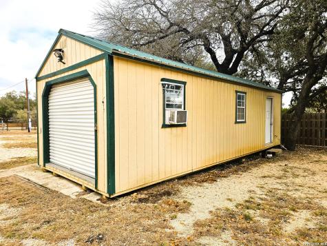 605 Lakeshore Lane Bandera TX 78003