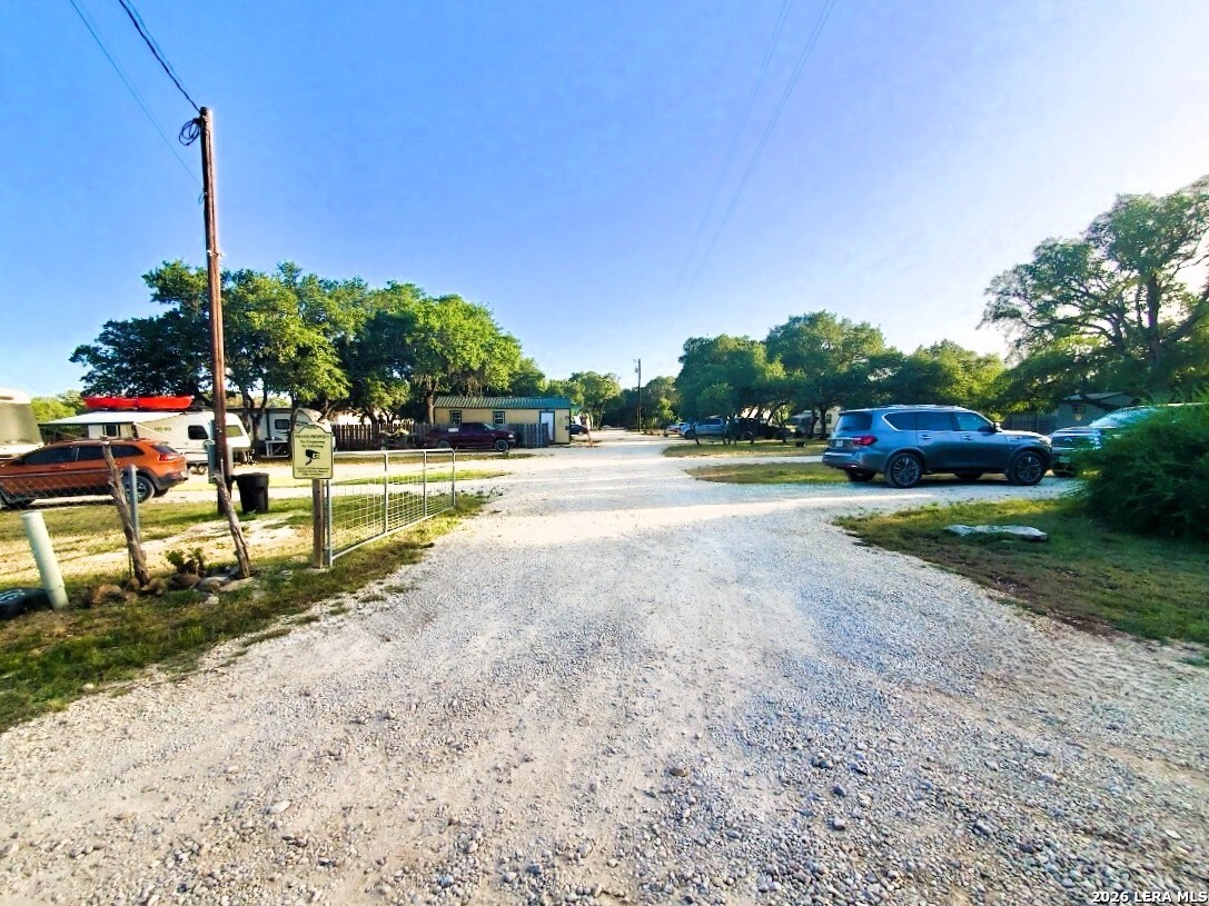 605 Lakeshore Lane Bandera TX 78003