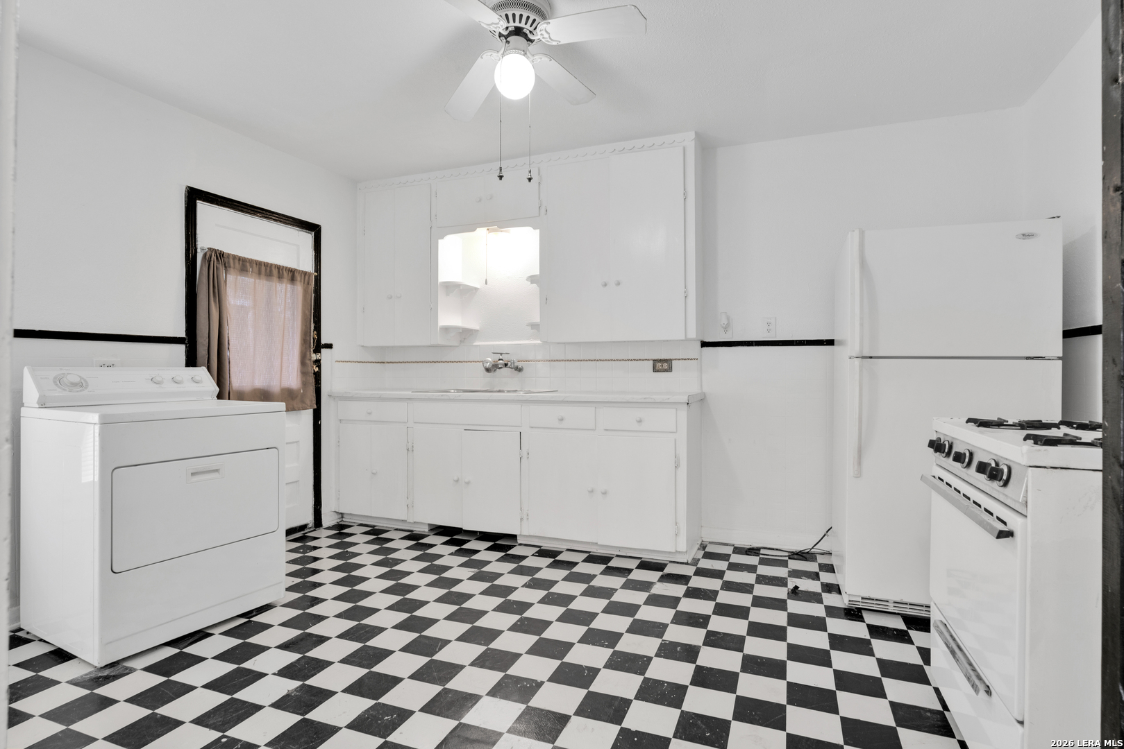 631 W Magnolia San Antonio TX 78212