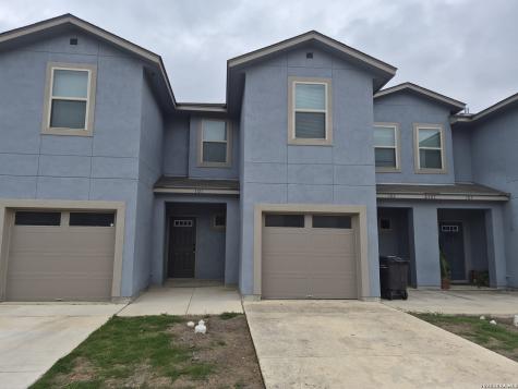 6407 Luglio Lane San Antonio TX 78233